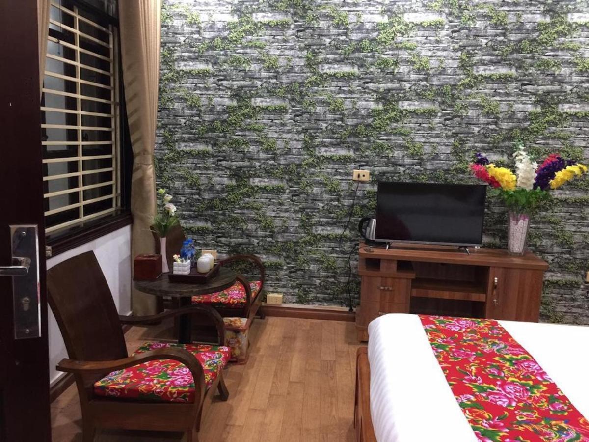 Dollar Homestay & Travel Hanoi Esterno foto